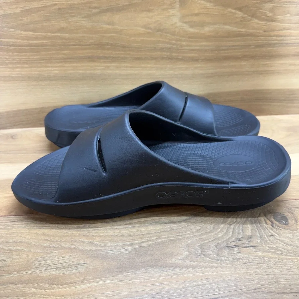 Oofos Ooahh Sport Slide Sandals Mens 10 Black Recovery EU 43